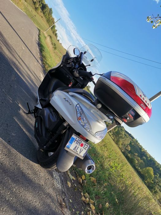 Yamaha Majesty 400 ABS