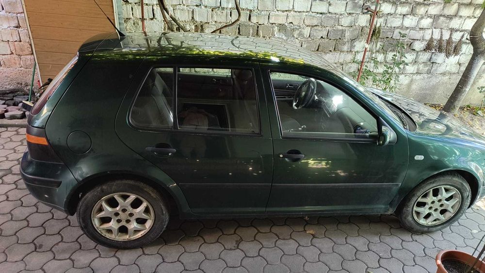 Volkswagen Golf 4