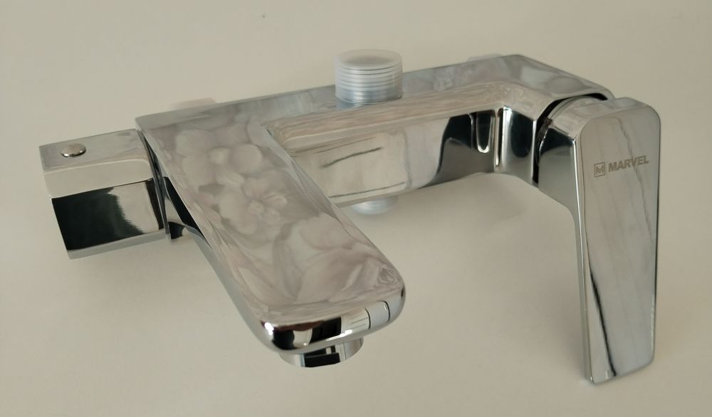 продам душевой гарнитур новый