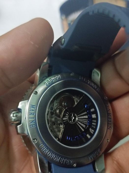 Ulysses nardin часы наручные очень хорошем состоянии