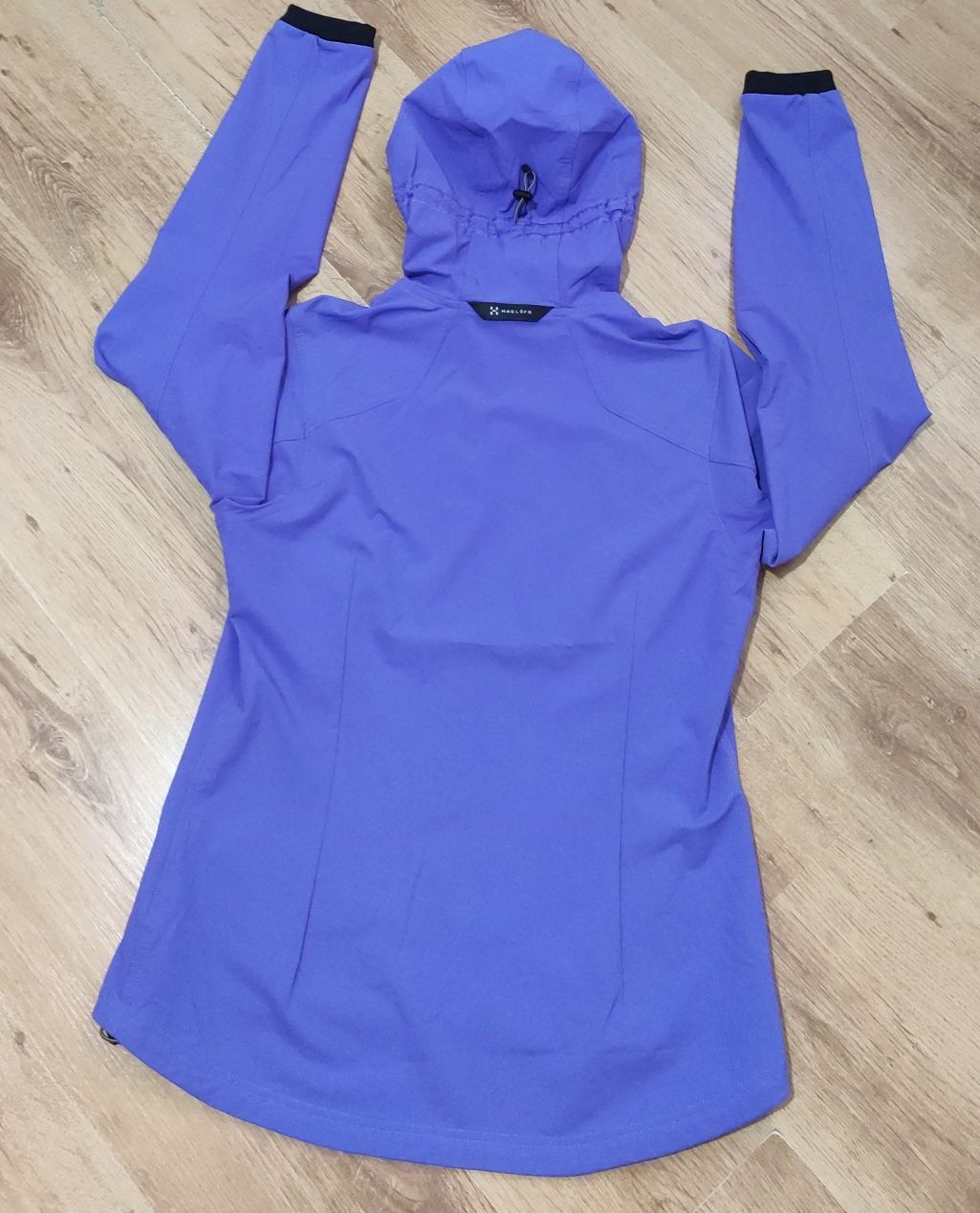 Geaca softshell de damă Haglofs mărimea M/L