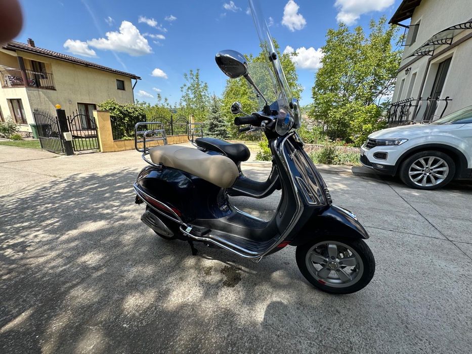 Vespa Sprint 50cc, fara permis cat.B sau AM