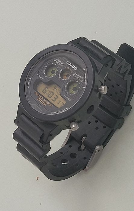 Casio vintage G shock