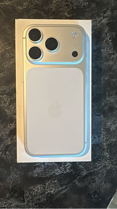 Iphone 17 pro silver 512gb