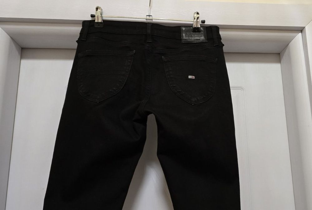 Нови. Дамски оригинални дънки.  TOMMY JEANS SOPHIE LR SKINNY