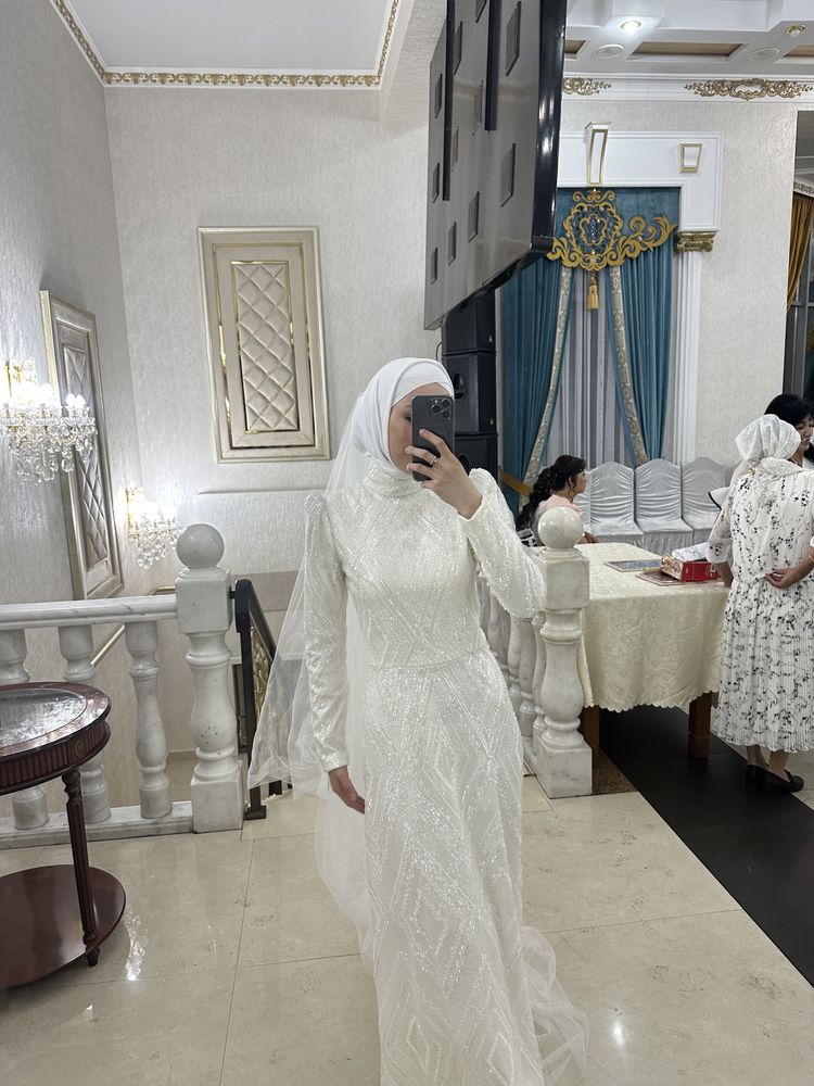 свадебное платье 42 р