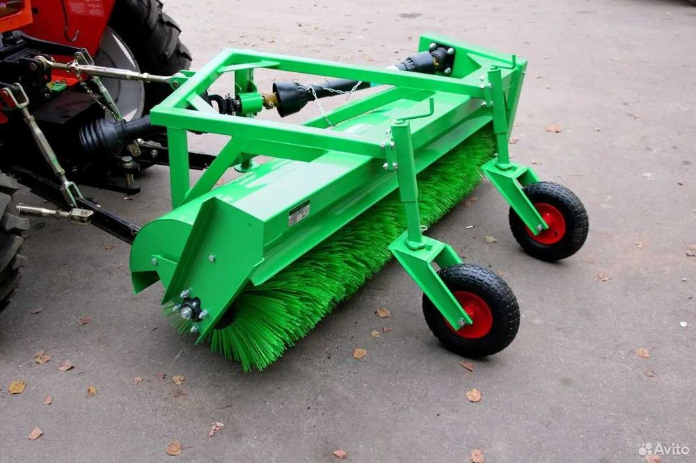 Щетка дорожная коммунальная для трактора с карданом Керланд