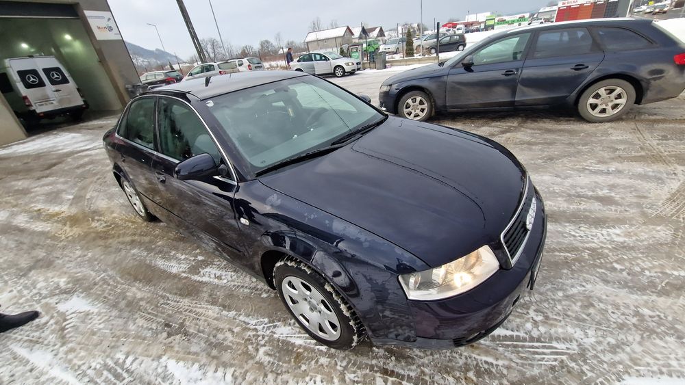 Vând Audi A4 2003