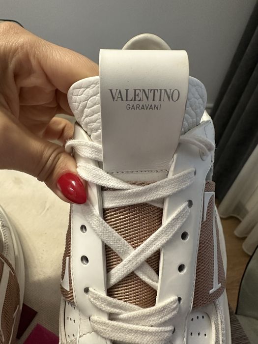 Кецове Valentino