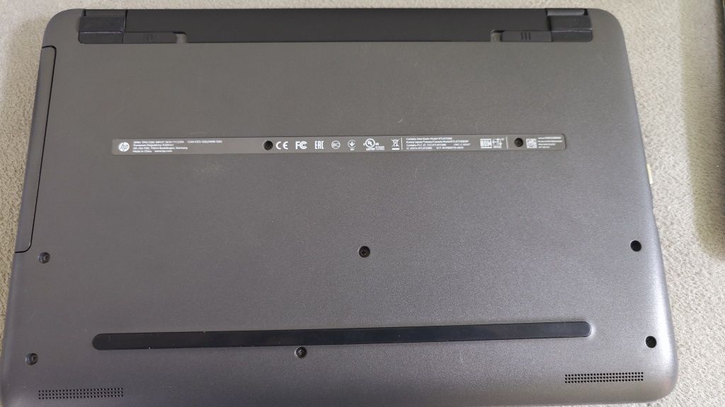 Лаптоп HP 15 инча / Ssd 256 / 12GB ram