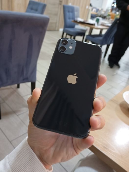 Айфон 11 в отличном состоянии