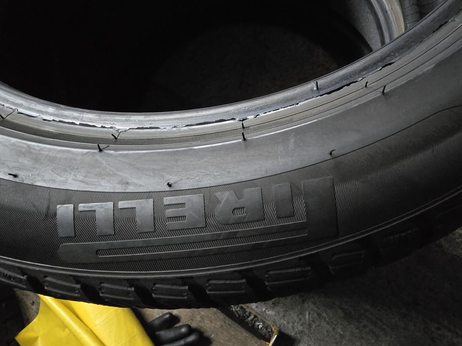 Pirelli 255/45 R19 104W MS iarnă