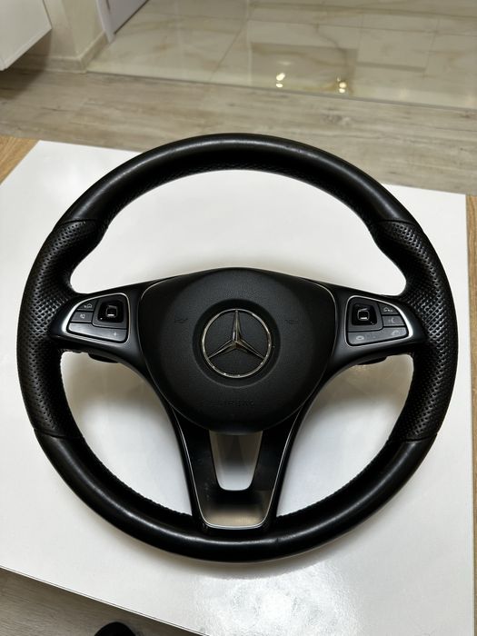Волан Mercedes-Benz E класа W213