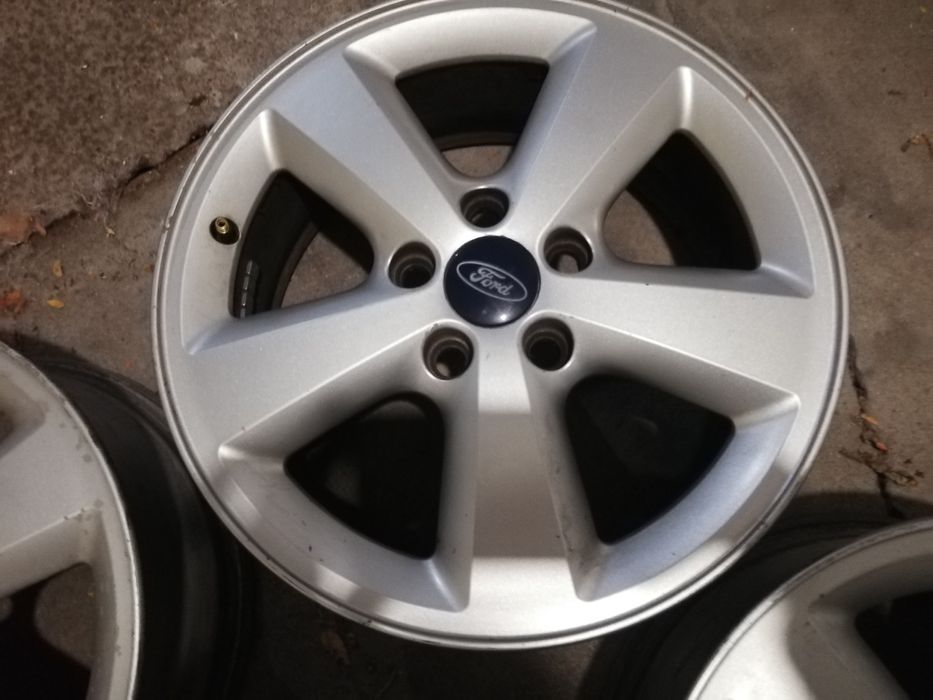 Оригинални лети джанти 16 цола за Ford Форд