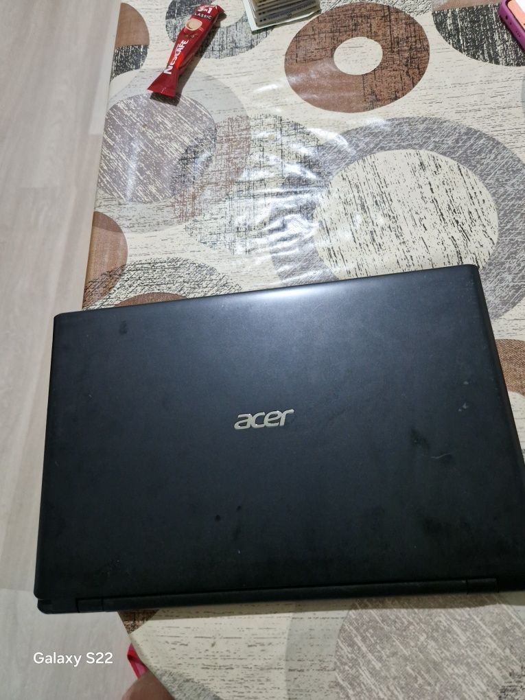 Acer Aspire V5-571