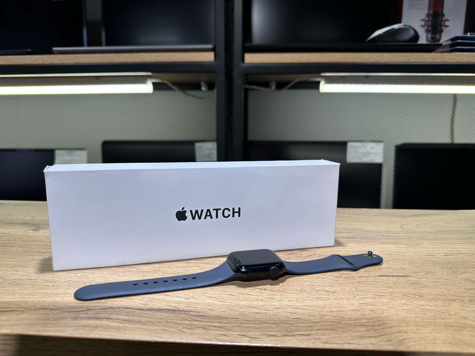 Apple Watch SE Gen 2, 40 mm, заблокированы, 9826/А10