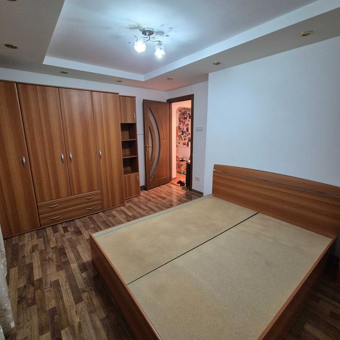 Apartament de inchiriat