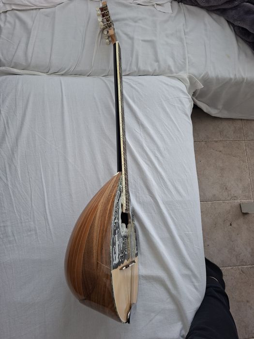 Бузуки гръцко ..