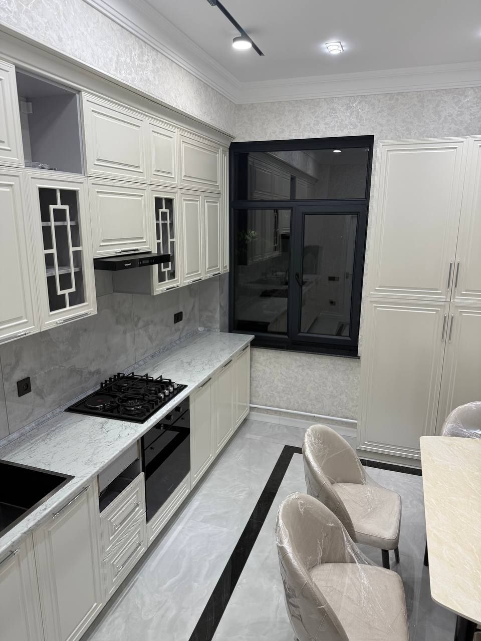 Ижара/Аренда 3/4/7 Абдулла Набиев Osh City Новостройка