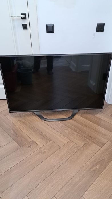 Телевизор LG Smart TV 50 дюймов