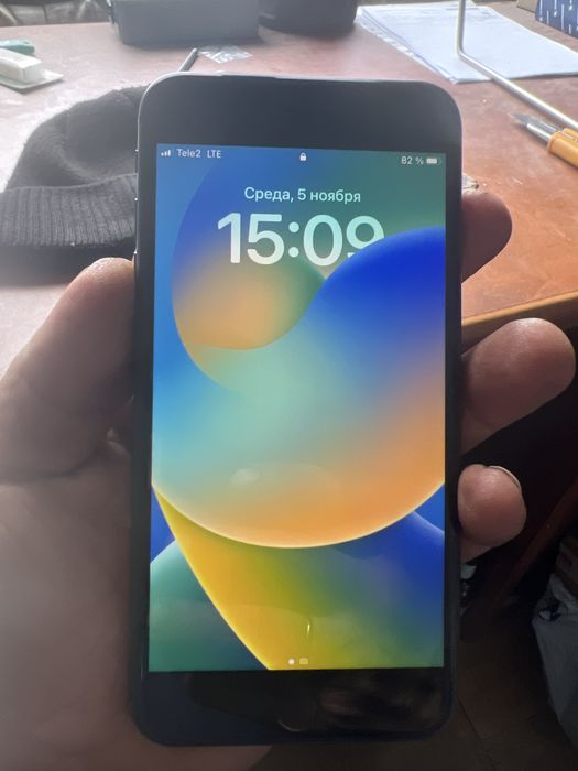 Iphone 8 plus в отличном состоянии 100% аккумулятор