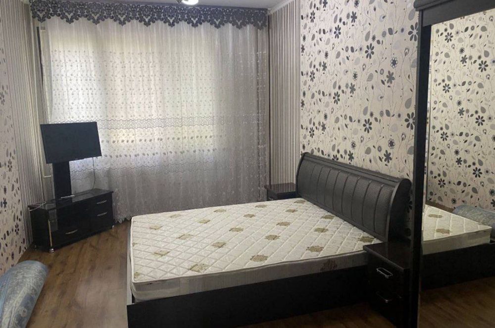 Chilonzor  Novza metro yonida