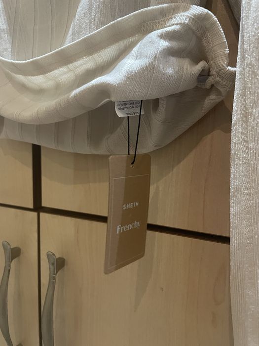 Бежова рипсена блуза SHEIN – НОВА с етикет