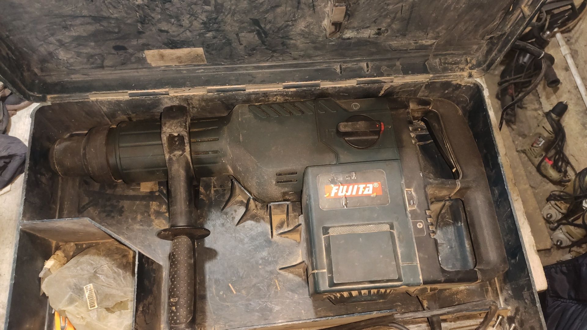 Perforator sotiladi 11DE