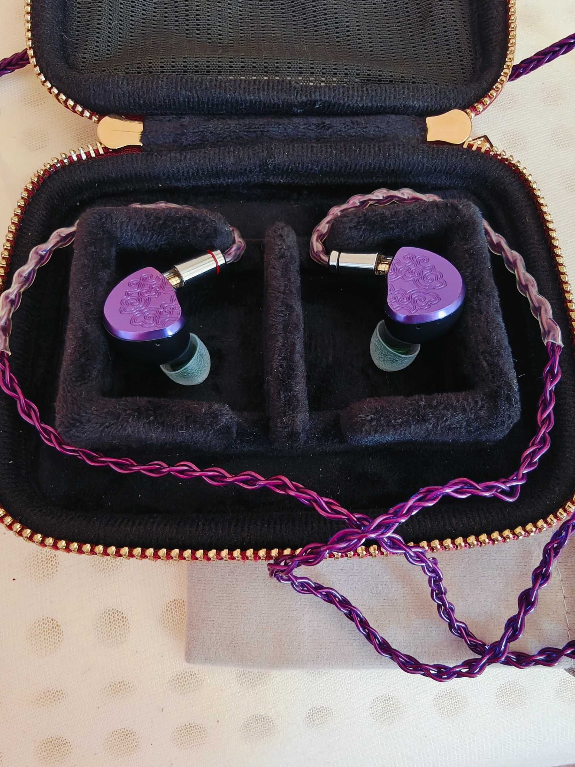 TANGZU Zetian Wu Planar IEM + NiceHCK 4.4  кабел – отлично състояние