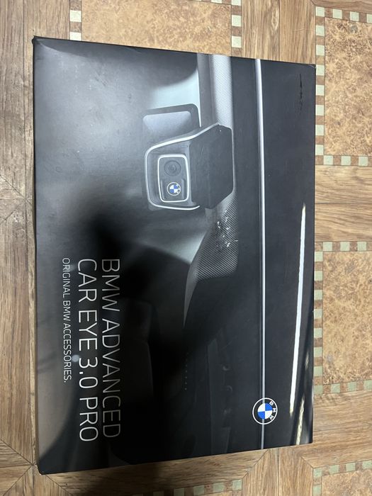 Продам видеорегистратор BMW
