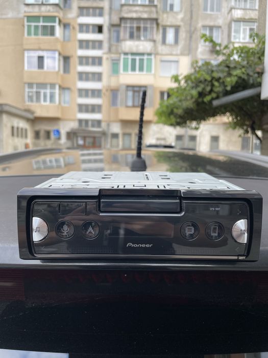Pioneer SPH-10BT