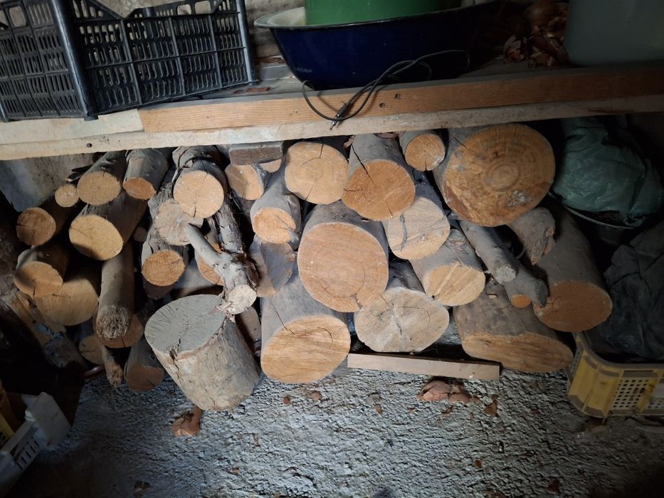 Otin sotiladi quritilgan zor yonadi