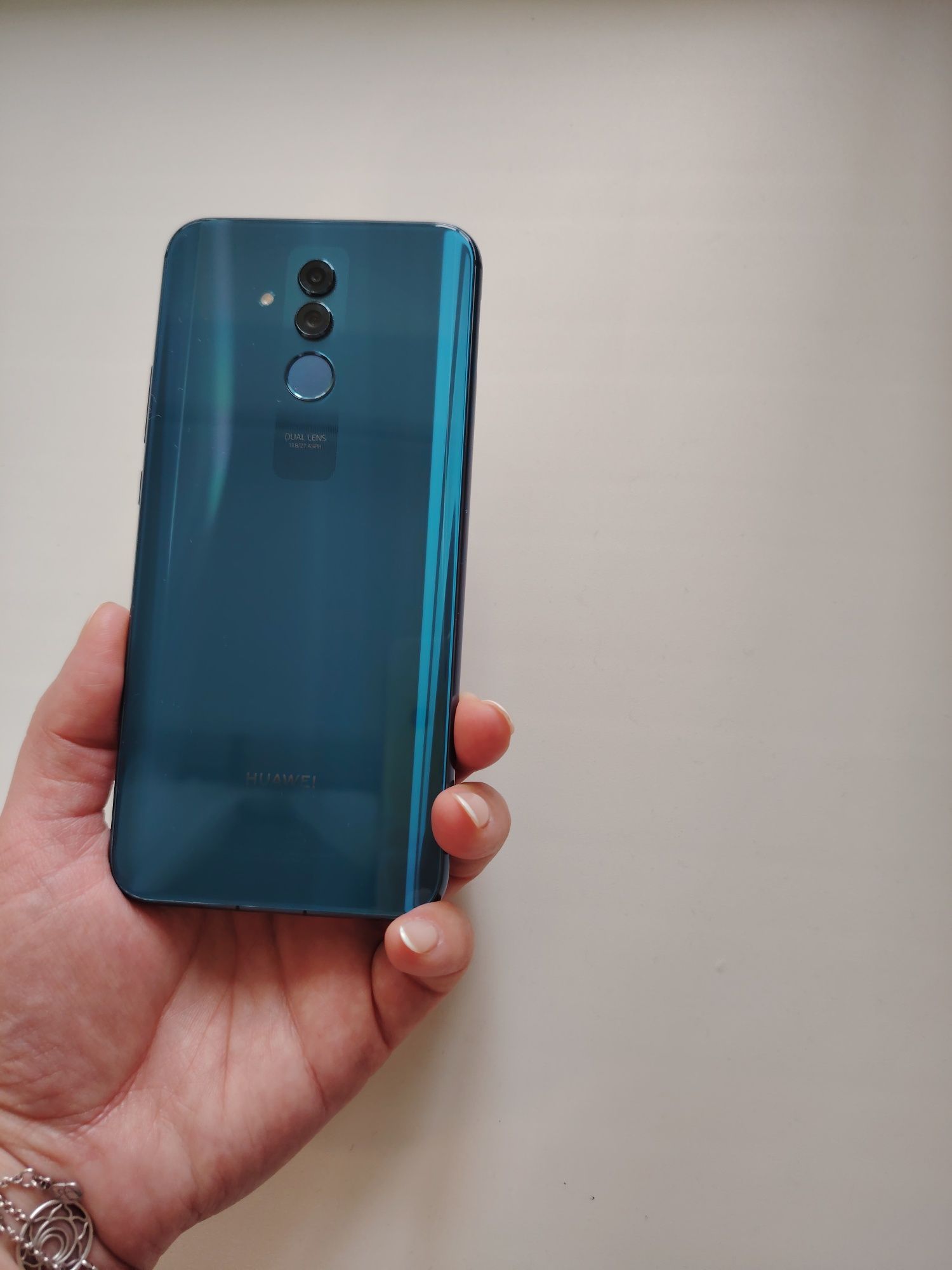 Huawei Mate 20 lite