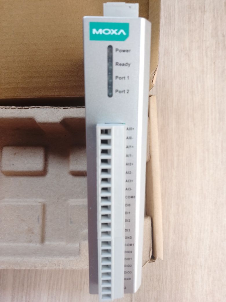 Продам Модуль аналогового ввода Moxa ioLogik E1242