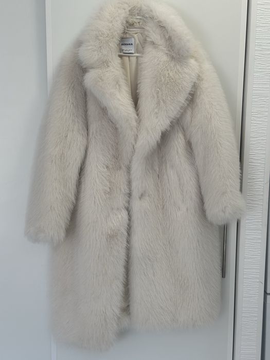 Blană Bershka sintetica M