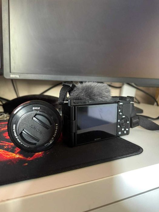 Sony ZV-E10 + Obiectiv 16-50mm + Cabluri live stream
