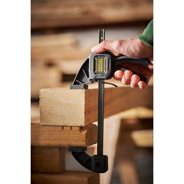 Стяга автоматична STANLEY FMHT0-83232 FATMAX 150x62mm