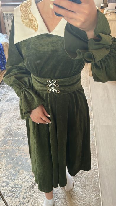 Женские платья разные