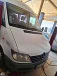 Mercedes benz sprinter 213