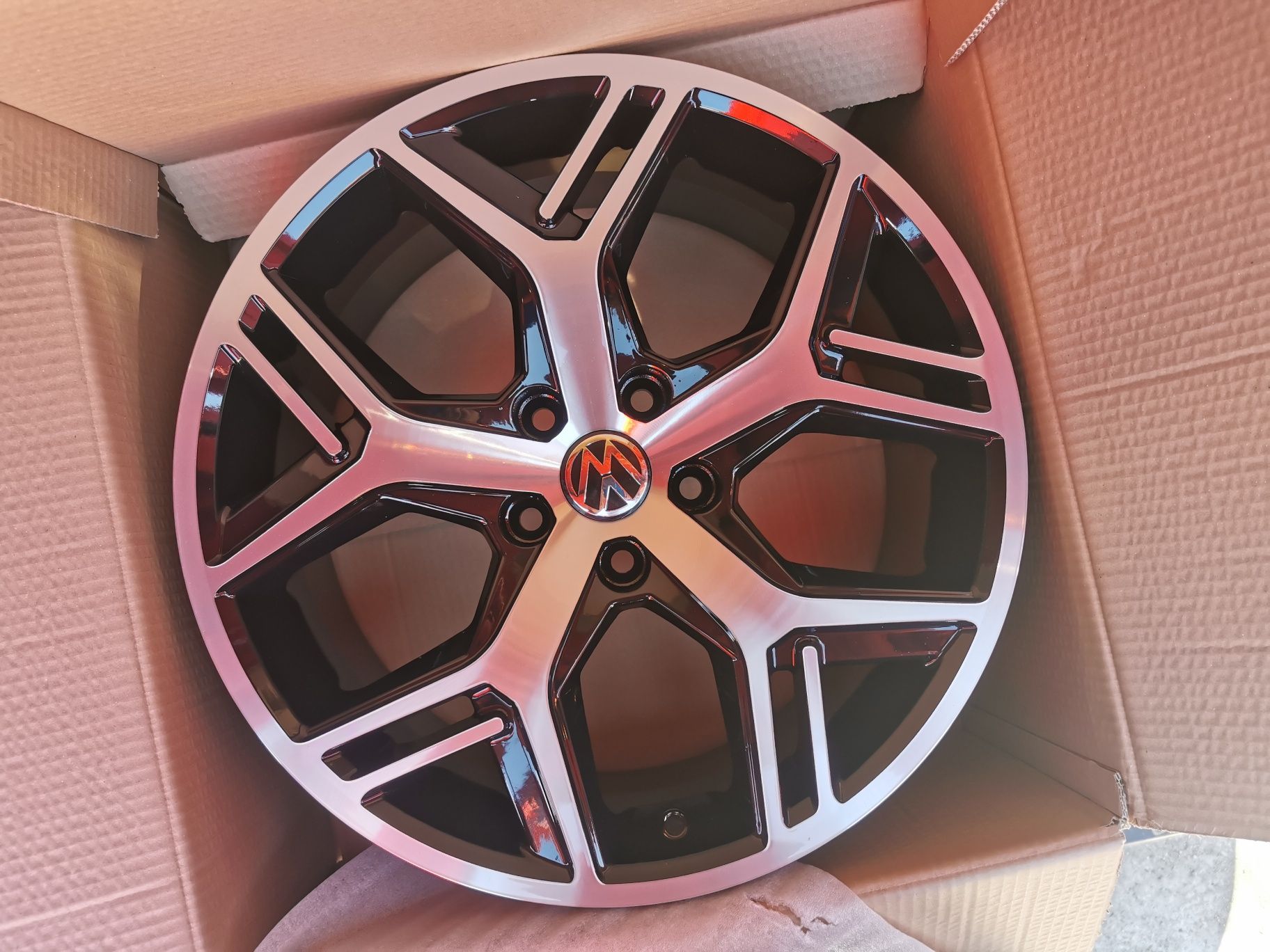 Vand jante de aliaj pentru vw pe 18 marca rc wheels