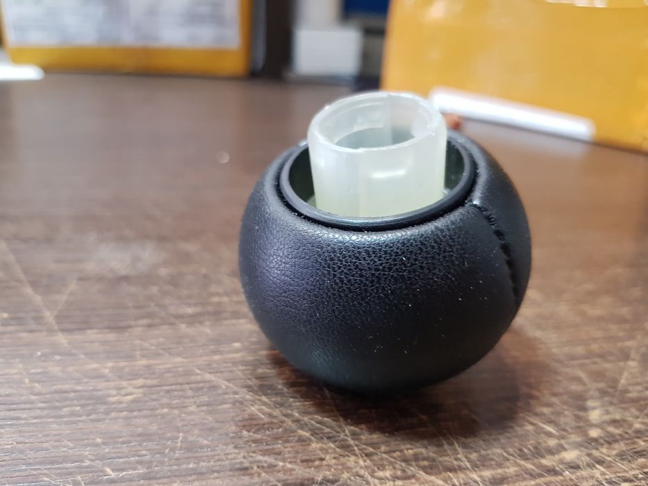 Топка скоростен лост за Пежо 206,207,307,308,407 Ситроен С1 С2 С3