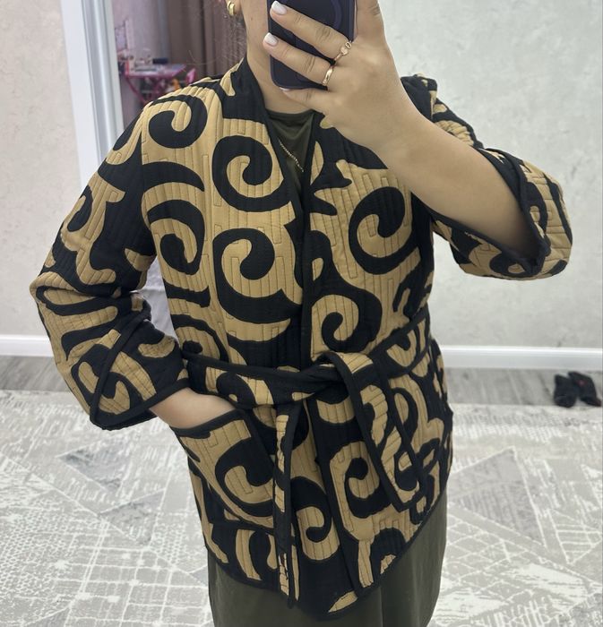 Стильный оюлы жакет (кимоно)