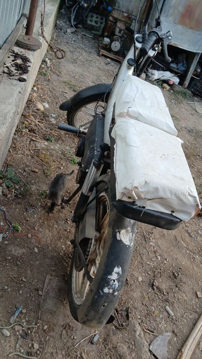 Vand scuter first bike