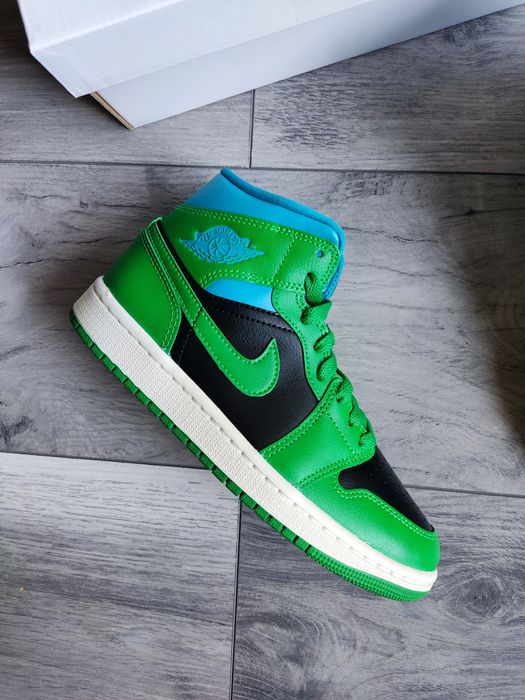 Air Jordan 1 mid Lucky Green