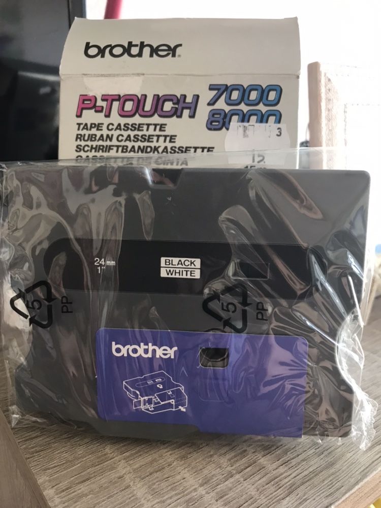 Brother p-touch 7000 Epson T0501 и Т2431 Тонер Черен