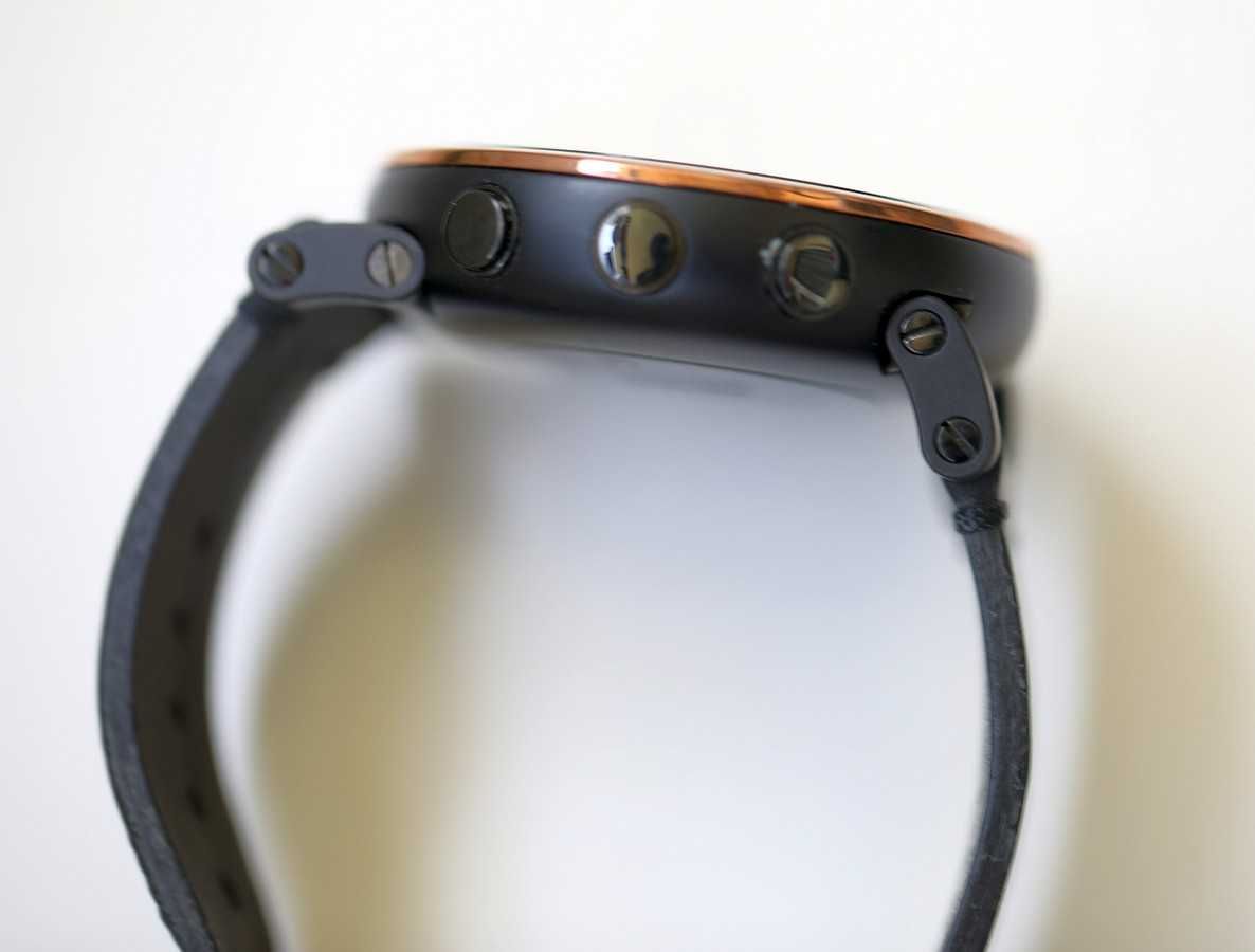 SUUNTO ESSENTIAL Ceramic Copper Black