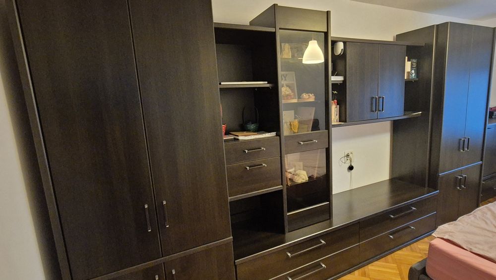 Vand mobilier de living, dulap, comoda tv