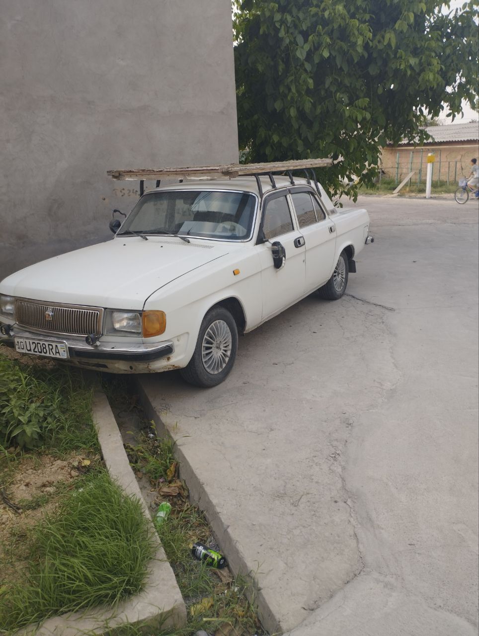 VOLGA sotiladi srochno