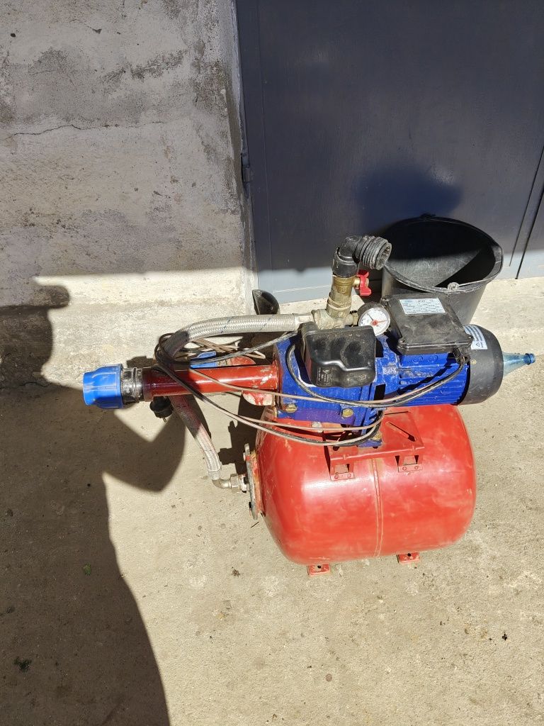 Hidrofor 1000w , pompa este nouă