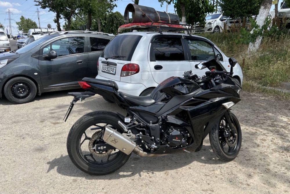 YAMAHA R3 mator 400CC